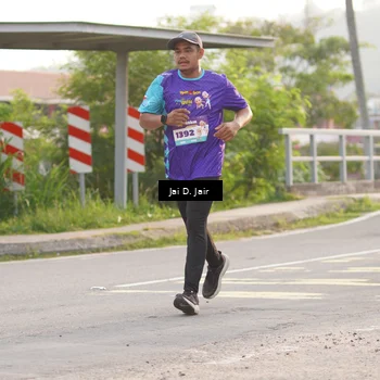 Runner Photo 8313252