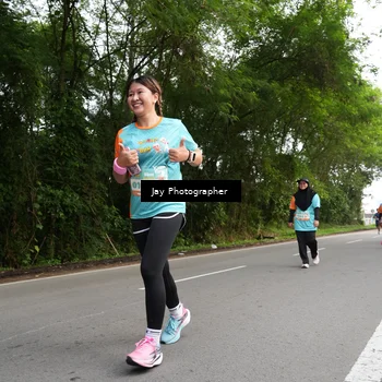 Runner Photo 8313283