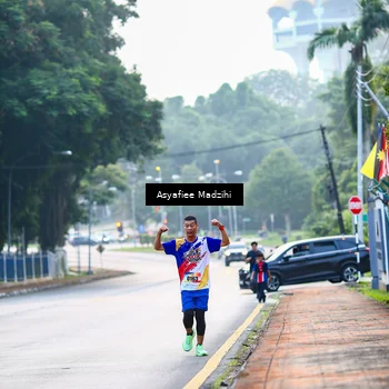 Runner Photo 8313284
