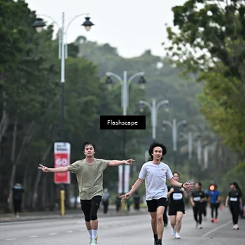 Runner Photo 8313298