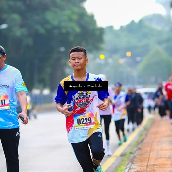 Runner Photo 8313302