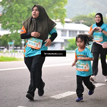 Runner Photo 8313331