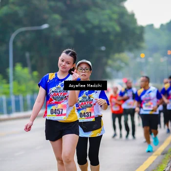 Runner Photo 8313338