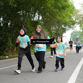 Runner Photo 8313358