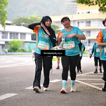 Runner Photo 8313360