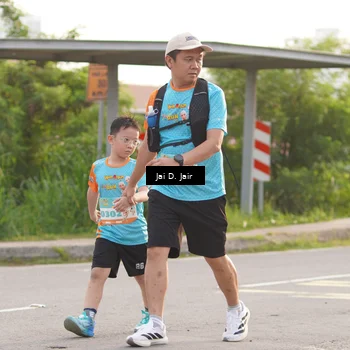 Runner Photo 8313364