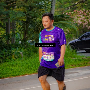 Runner Photo 8313375