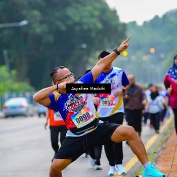 Runner Photo 8313377