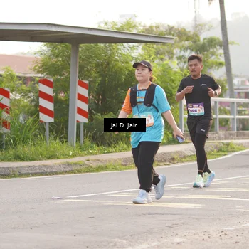 Runner Photo 8313433