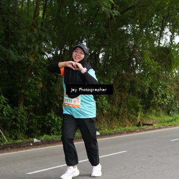 Runner Photo 8313434
