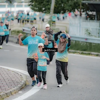 Runner Photo 8313445