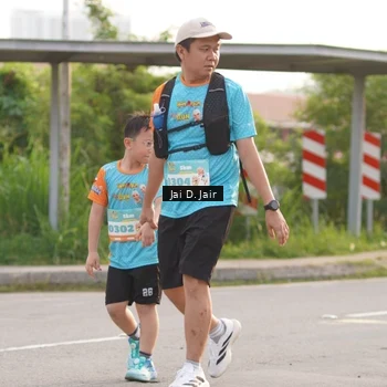 Runner Photo 8313457