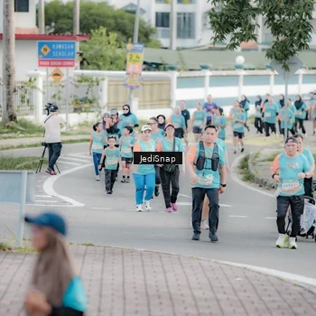 Runner Photo 8313467