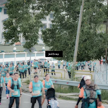 Runner Photo 8313488