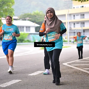 Runner Photo 8313517