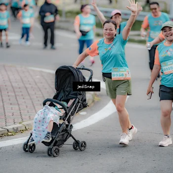 Runner Photo 8313554