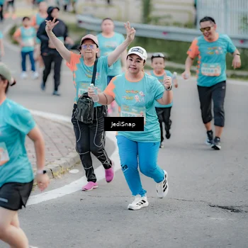 Runner Photo 8313556