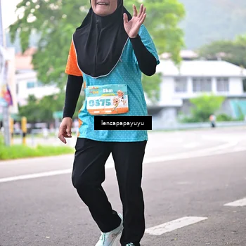 Runner Photo 8313558