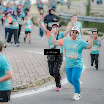 Runner Photo 8313568