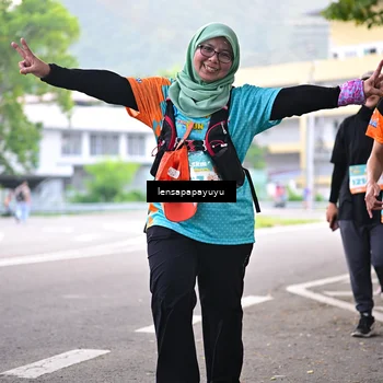 Runner Photo 8313576