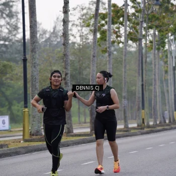 Runner Photo 8313587