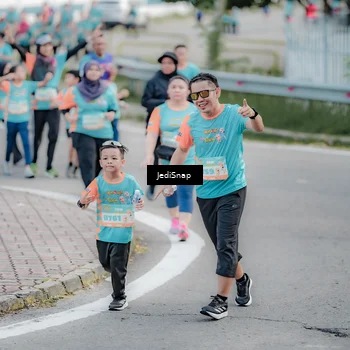 Runner Photo 8313593