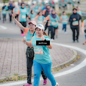 Runner Photo 8313599