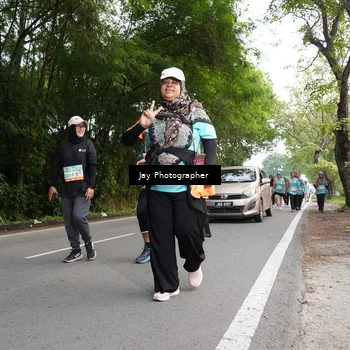 Runner Photo 8313653