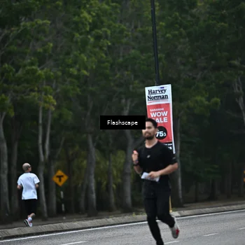 Runner Photo 8313658