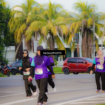 Runner Photo 8313672