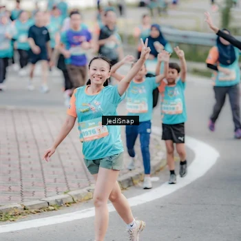 Runner Photo 8313674