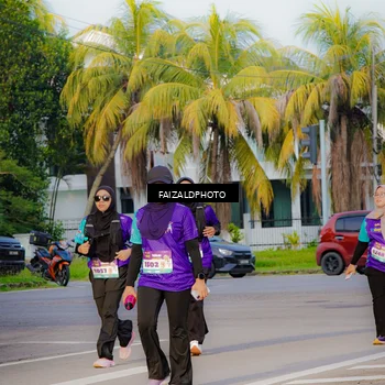 Runner Photo 8313701