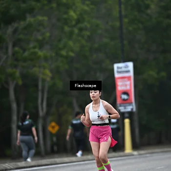 Runner Photo 8313732