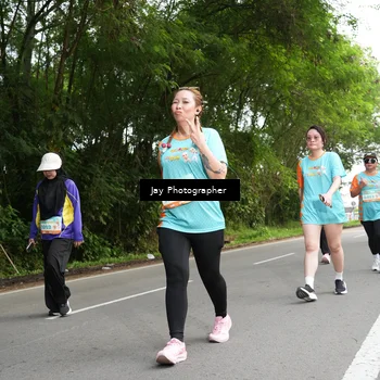 Runner Photo 8313745