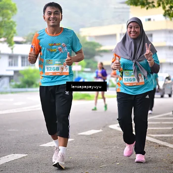 Runner Photo 8313746