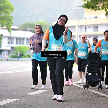 Runner Photo 8313792