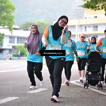 Runner Photo 8313804