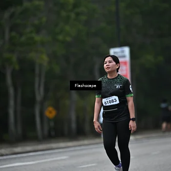 Runner Photo 8313808