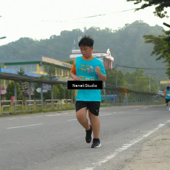 Runner Photo 8313847