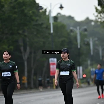 Runner Photo 8313857