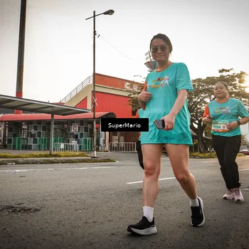 Runner Photo 8313871