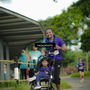 Runner Photo 8314018