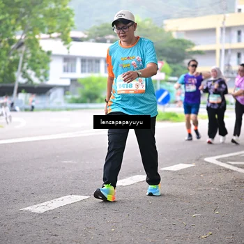 Runner Photo 8314084