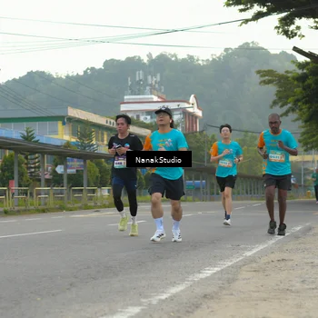 Runner Photo 8314130
