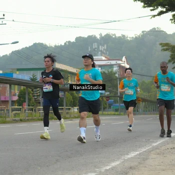 Runner Photo 8314209