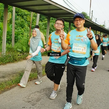 Runner Photo 8314255