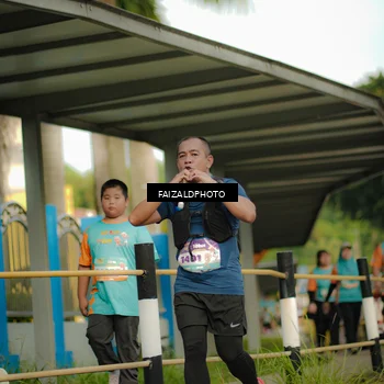 Runner Photo 8314325