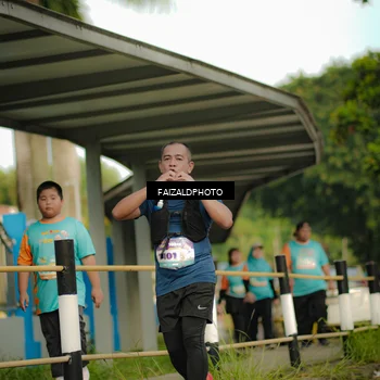 Runner Photo 8314345