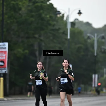 Runner Photo 8314369