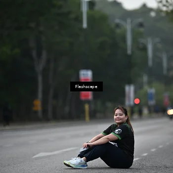 Runner Photo 8314389